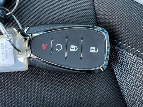 Used 2025 Chevrolet TrailBlazer LT FWD image 21