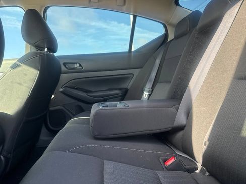 Certified 2023 Nissan Altima 2.5 SV FWD image 31