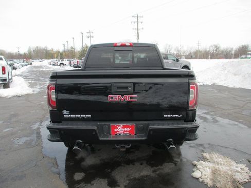 Used 2016 GMC Sierra 1500 Denali w/ Denali Ultimate Package image 4