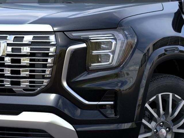 New 2027 GMC Terrain Denali w/ LPO, Floor Liner Package AWD/4WD image 82