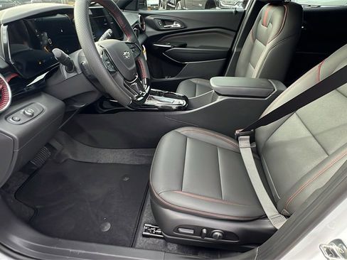 New 2026 Chevrolet Trax RS w/ Driver Confidence Package image 13