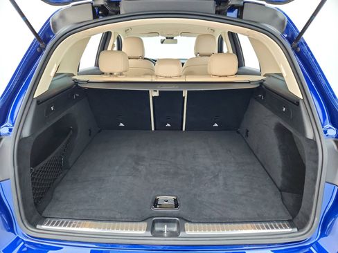 Used 2021 Mercedes-Benz GLC 300 image 32