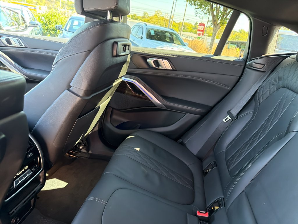 Used 2023 BMW X6 xDrive40i AWD/4WD image 40