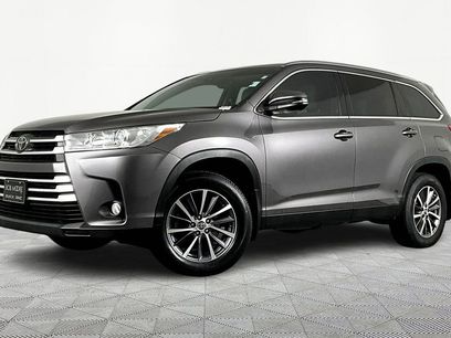 Used 2019 Toyota Highlander XLE
