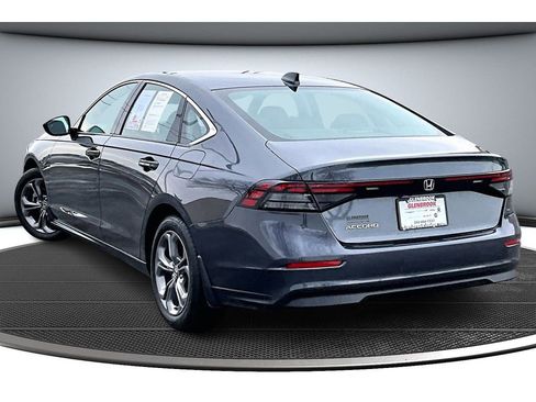 Used 2024 Honda Accord EX image 2