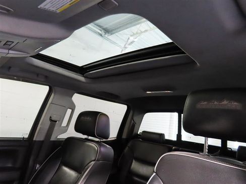 Used 2019 Chevrolet Silverado 3500 High Country w/ Duramax Plus Package image 18