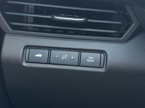 New 2025 Nissan Altima 2.5 SR w/ SR Premium Package image 25