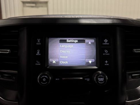 Used 2022 RAM 2500 Tradesman AWD/4WD image 38