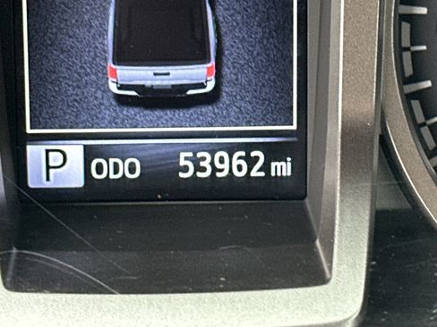 Used 2023 Toyota Tacoma SR5 image 28