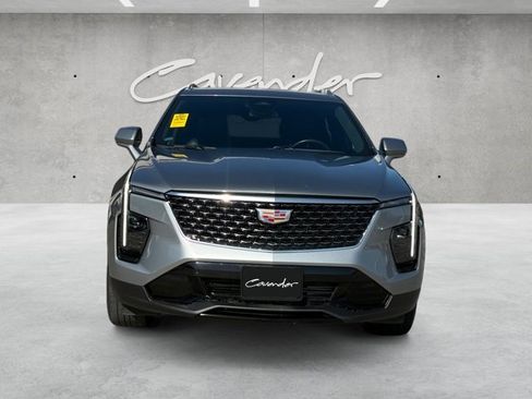 Certified 2024 Cadillac XT4 Premium Luxury FWD image 17