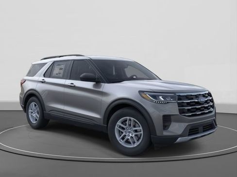 New 2026 Ford Explorer Active image 7