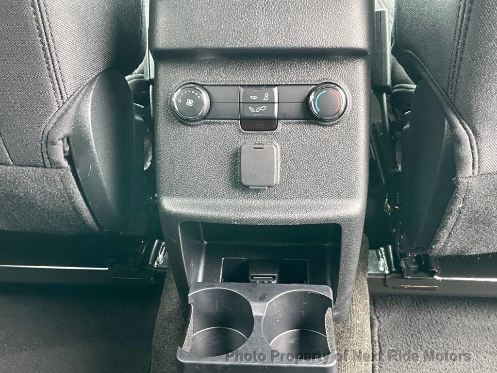 Used 2018 Ford Explorer XLT FWD image 25