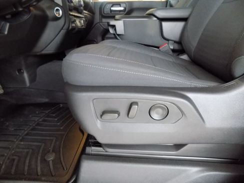Used 2024 Chevrolet Silverado 2500 Custom w/ Custom Convenience Package AWD/4WD image 23