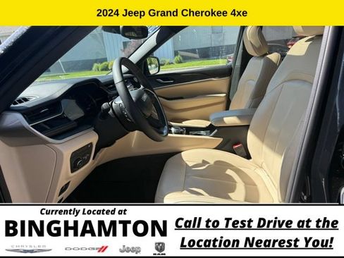 Used 2024 Jeep Grand Cherokee Limited 4xe AWD/4WD image 12