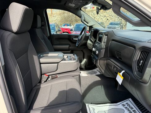 New 2026 GMC Sierra 1500 Pro w/ Graphite Edition AWD/4WD image 21