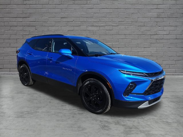 Used 2024 Chevrolet Blazer LT w/ Convenience Package FWD image 8