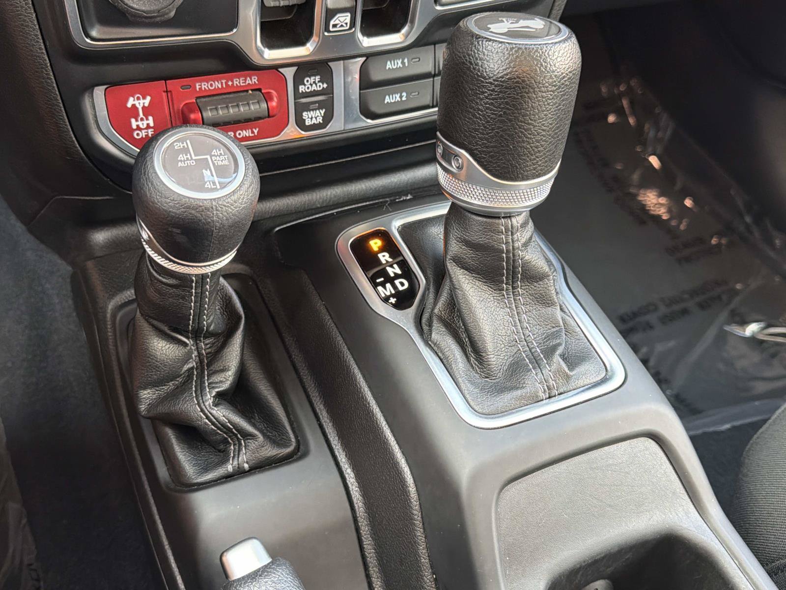 Used 2024 Jeep Wrangler Unlimited Rubicon 4xe AWD/4WD image 23