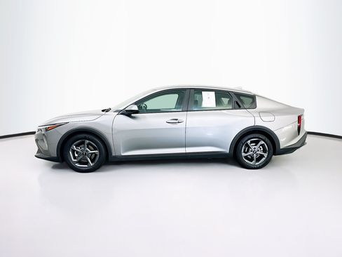 Used 2025 Kia K4 FWD image 4