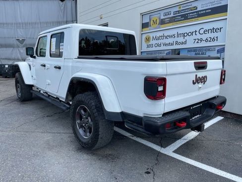 Used 2022 Jeep Gladiator Rubicon w/ LED Lighting Group AWD/4WD image 3