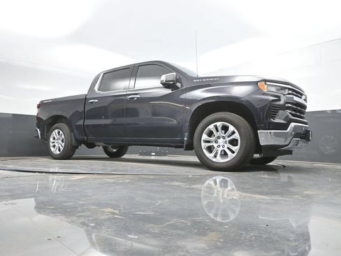 Used 2023 Chevrolet Silverado 1500 LTZ AWD/4WD image 34