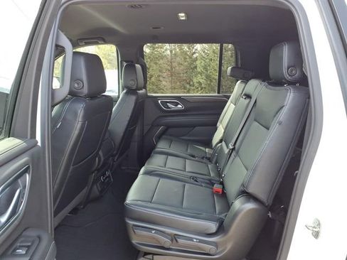 Used 2021 Chevrolet Suburban LS w/ Max Trailering Package image 11