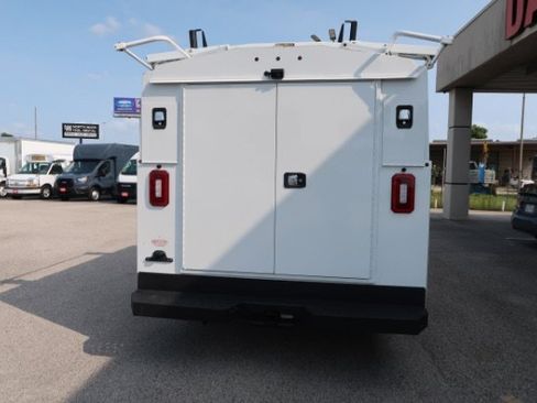 Used 2019 Ford Transit 350 138 w/ Interior Upgrade Package RWD image 5