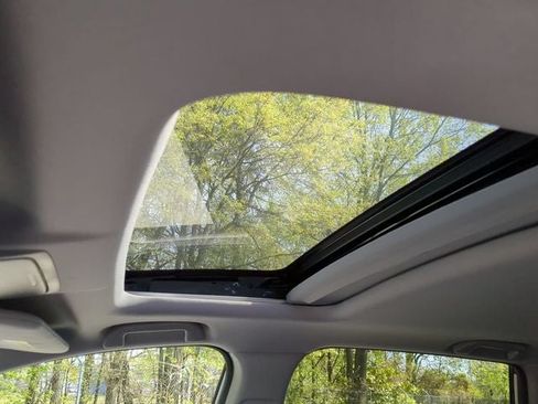 Used 2018 Honda CR-V EX-L image 19