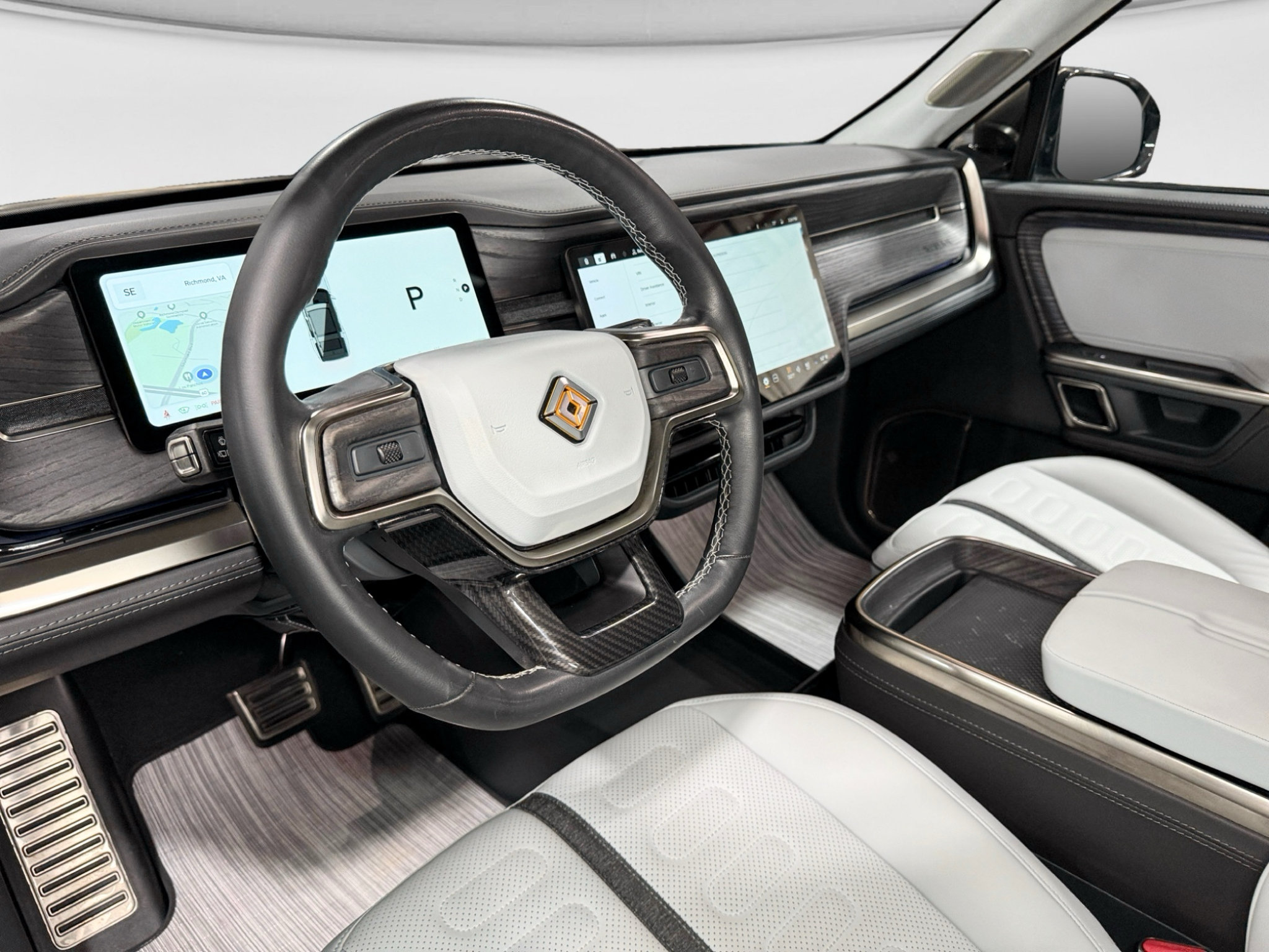 Used 2023 Rivian R1S Adventure Quad AWD/4WD image 18