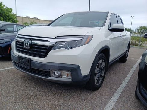Used 2017 Honda Ridgeline RTL-E image 4