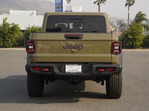 New 2026 Jeep Gladiator Rubicon w/ Steel Power Dome Hood Package image 5