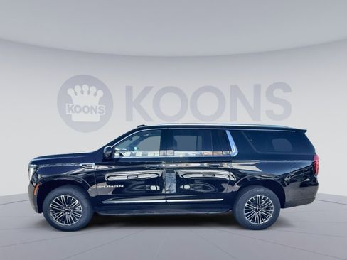 New 2026 GMC Yukon XL Elevation w/ Elevation Premium Package image 2