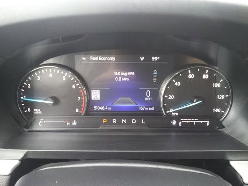 Used 2022 Ford Explorer XLT w/ XLT Sport Appearance Package AWD/4WD image 16