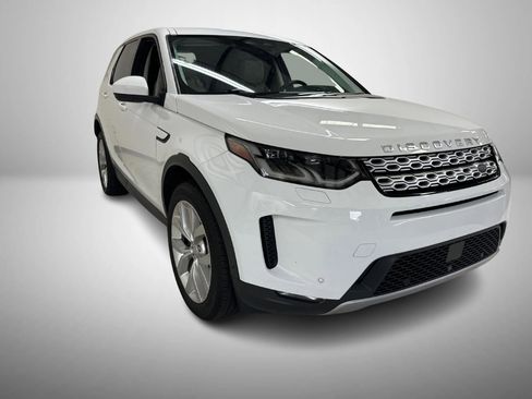 Used 2021 Land Rover Discovery Sport SE image 3