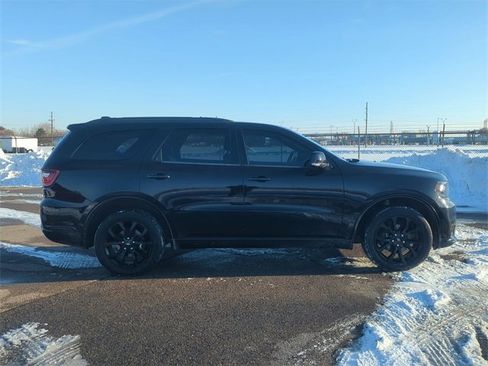 Used 2020 Dodge Durango GT image 2
