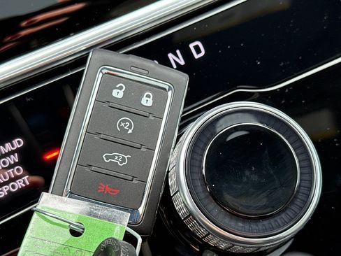 New 2026 Jeep Grand Cherokee L 4WD image 38