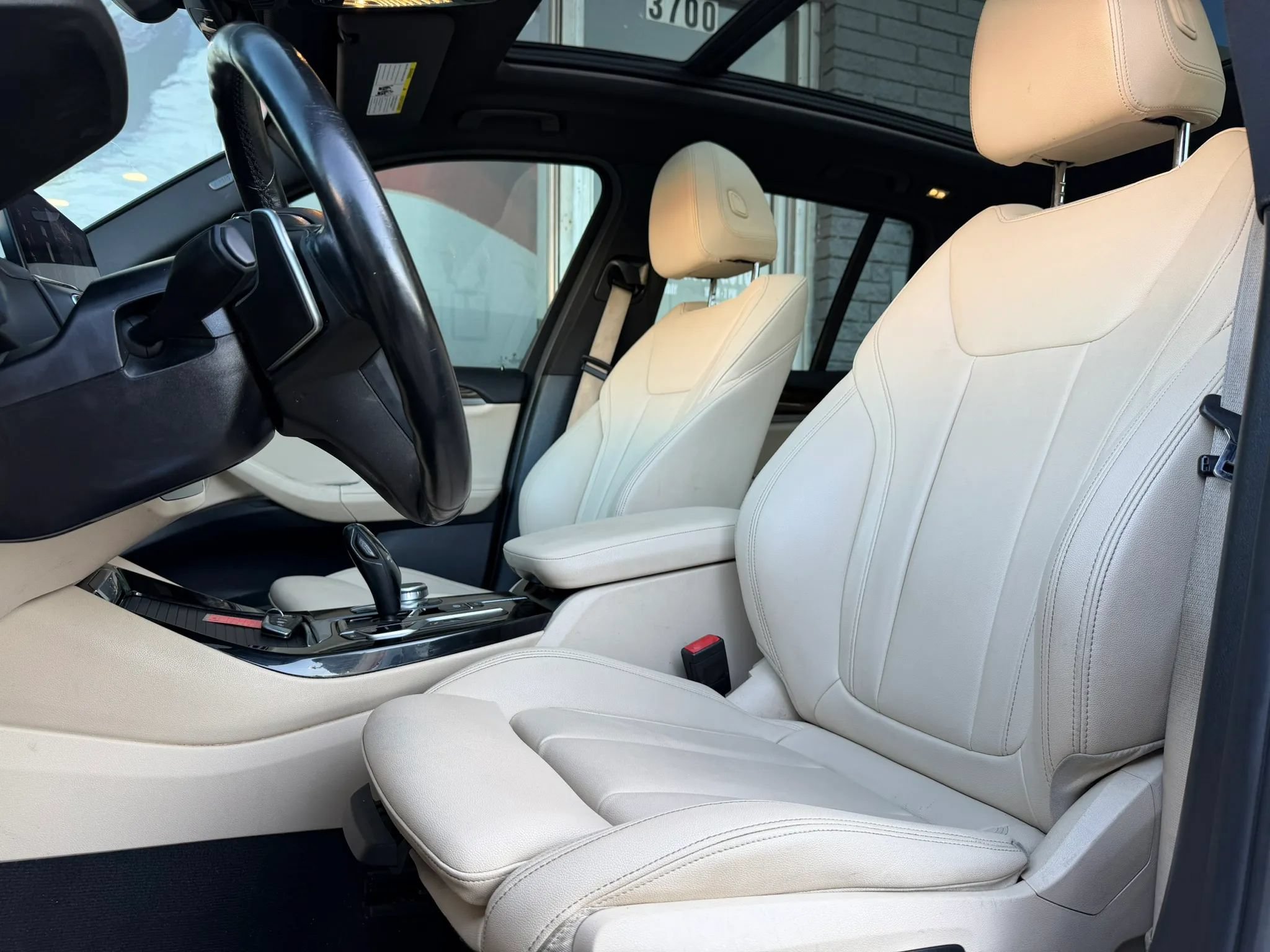 Used 2019 BMW X3 xDrive30i w/ Premium Package AWD/4WD image 11