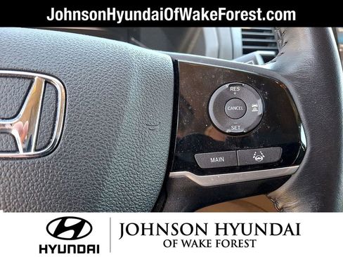 Used 2018 Honda Odyssey EX-L image 24