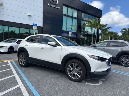 Used 2021 MAZDA CX-30 FWD 2.5 S w/ Select Package image 3