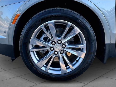 Used 2023 Cadillac XT5 Premium Luxury w/ Technology Package image 11