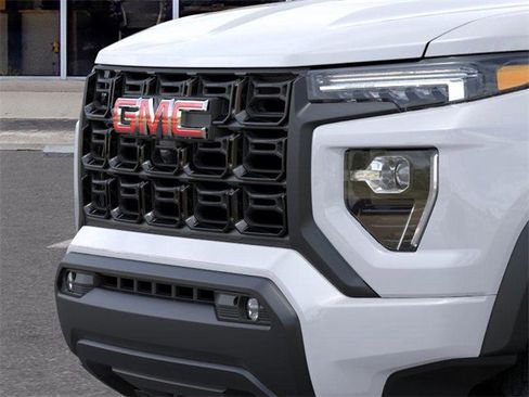 New 2025 GMC Canyon Elevation w/ Convenience Package image 13