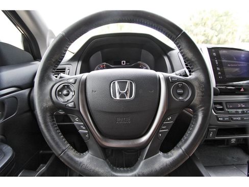 Used 2017 Honda Pilot EX-L image 13