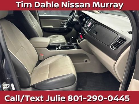 Used 2015 Kia Sedona EX FWD image 14