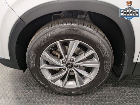 Used 2020 Hyundai Santa Fe SEL w/ Convenience Package AWD/4WD image 7