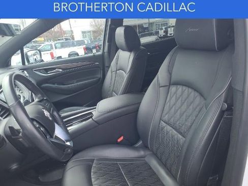 Certified 2023 Buick Enclave Avenir w/ Avenir Technology Package image 10