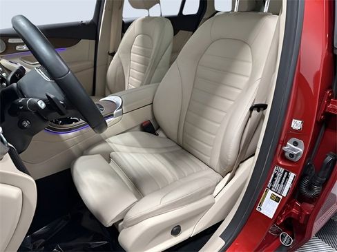 Certified 2021 Mercedes-Benz GLC 300 4MATIC image 27