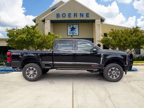 Used 2025 Ford F250 King Ranch AWD/4WD image 6