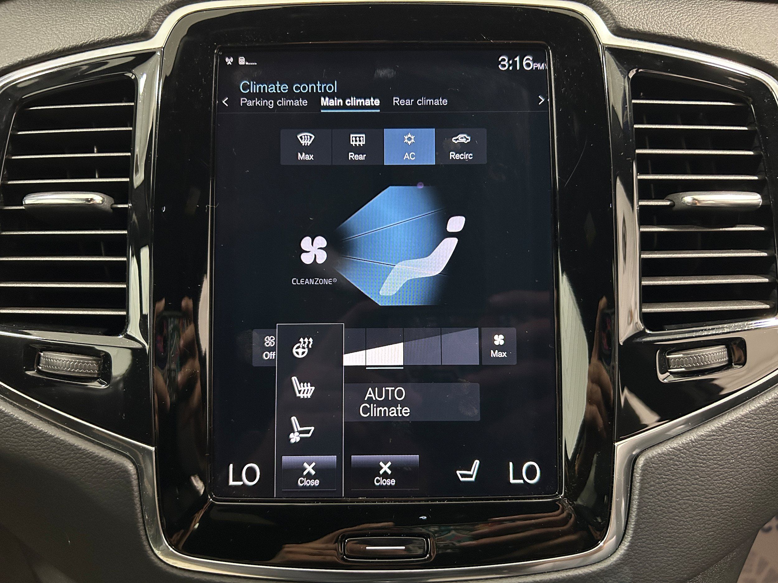 Used 2021 Volvo XC90 T8 Inscription AWD/4WD image 8