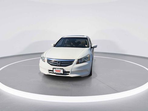 Used 2012 Honda Accord EX image 3
