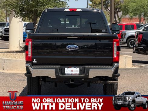 Used 2023 Ford F250 Lariat w/ Lariat Ultimate Package AWD/4WD image 5