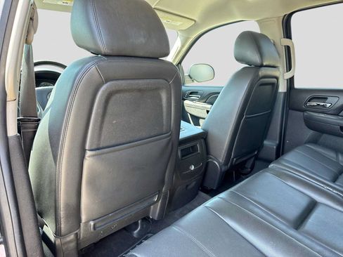 Used 2013 Chevrolet Silverado 1500 LTZ w/ LTZ Plus Package AWD/4WD image 17